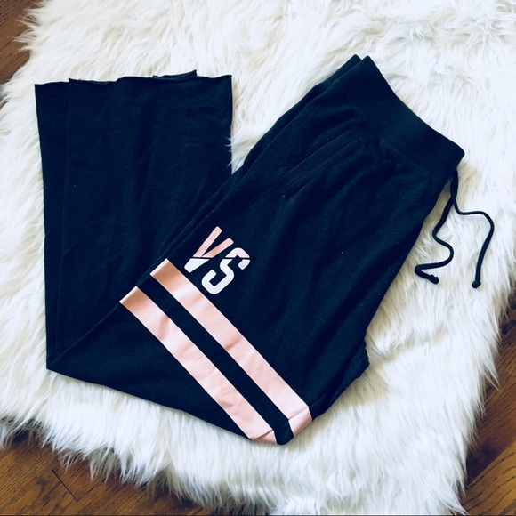PINK Victoria's Secret Pants - Victoria Secret pink sweats